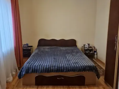 dormitor cu dulap si oglinda casa vanzare-cumparare Sector 1, București